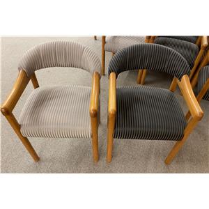 Lot 93

Reception Chairs